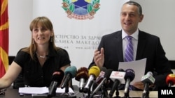 Министерот за здравство Никола Тодоров на прес-конференција во Скопје.