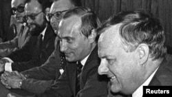 Анатолий Собчак и Владимир Путин, 1993 год