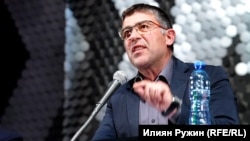 Страхил Ангелов