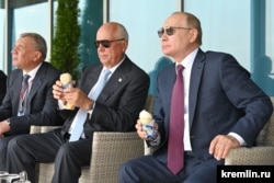 იური ბორისოვი, სერგეი ჩემეზოვი და ვლადიმირ პუტინი