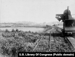 Редкое фото, на котором запечатлена попытка французов прорыть Панамский канал, 1880-е годы