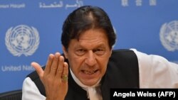 وزیراعظم عمران خان د پنجاب حکومت په غوښتنه د دې بندیز لرې کول منلي او اوس یې د وروستۍ منظورۍ لپاره کابینې ته لېږلې ده. 