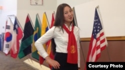 Мээрим Ашакеева.