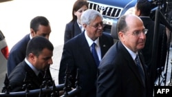 موشه یعلون (راست)، وزیر امور راهبردی اسرائیل