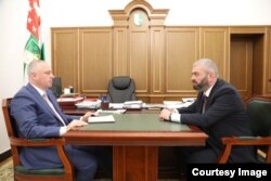 ბადრა გუნბა და ასტამურ ლოგუა