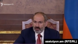 Премьер-министр Армении Никол Пашинян выступает на совещании в правительстве, Ереван, 20 мая 2019 г. 
