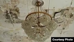 Токтоболот Абдумомунов атындагы улуттук академиялык драма театрынын шыбы.