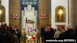 Перапахаваньне праху Сяргея Пясэцкага ў Варшаве. ФОТАГАЛЕРЭЯ