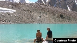 Сайёҳони хориҷӣ дар Ҳафткӯли Панҷакент