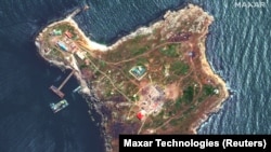 Остров Змеиный в Черном море