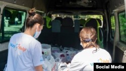 Волонтери на Ways2Help