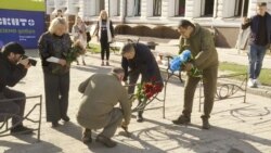 Orașul Sumî își plânge locuitorii uciși de rachetele rusești 