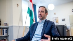 Azbej Tristan, az üldözött keresztények megsegítéséért felelős államtitkárság vezetője