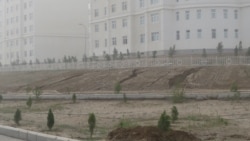 Resmi Aşgabat garaşylýan güýçli ýeli asuda ilatdan ýaşyryp, daşary ýurt wekilhanalaryna habar berdi