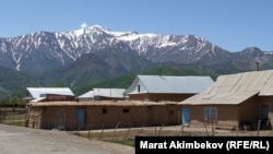 Карамык айылы. Чоң-Алай району. Ош облусу. 5-июнь, 2021-жыл.