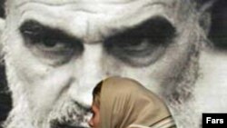 به گفته وزير کشور ايتاليا ايران غربی ترين کشور مشرق زمين است که «متاسفانه امروز در مسير خطرناکی گام بر می دارد و به کشوری مشکل آفرين تبديل شده است.»