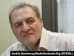 Євген Захаров