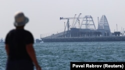 Росія оголосила про відкриття мосту для автомобілів у травні