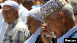 Вшанування жертв депортації кримськотатарського народу у Криму. 18 травня 2016 року