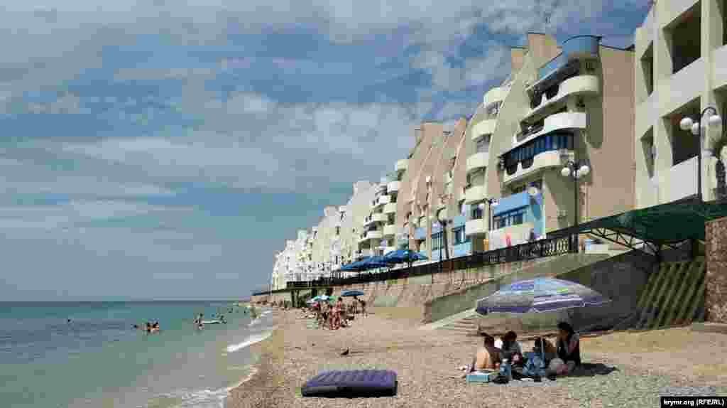 Plâjda adam çoq degil