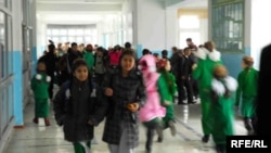 Orta mekdep (illýustrasiýa suraty) 