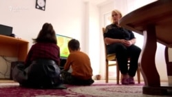 Gruaja që iu bë nënë 15 fëmijëve