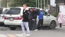 Репортаж из Талгара: что происходит в городе, где местную банду обвиняют в убийстве подростка?