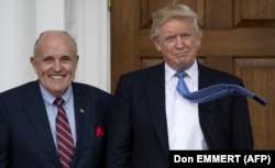 რუდი ჯულიანი და დონალდ ტრამპი. 2016 წელი