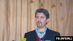 د افغانستان د اداري فساد پر وړاندې د مبارزې د څارنې او ارزونې د خپلواکې ګډې کمېټې مشر باري سلام