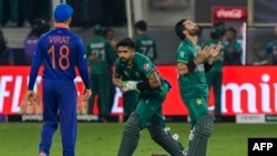 مسابقه کریکت میان تیم های هند و پاکستان