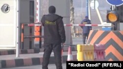 Толлинговая плаза на автодороге Душанбе-Чанак. 