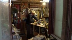 Instrumentet e “harruara” në duar të mjeshtrit