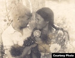 Жаш жубайлар Роберт Маречек жана Анастасия Бондаренко.