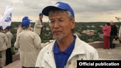 Башкорт корылтае башкарма комитеты рәисе урынбасары Вәлиәхмәт Бәдретдинов: Җир шарында бары тик ромашкалар гына үссә җир матур булмаган кебек, бер милләт кенә булса да матур булмый.