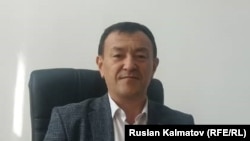 Атабек Алибаев.