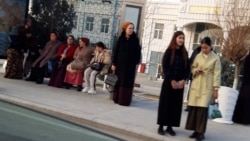 Diňle: Aşgabadyň esasy awtobus duralgasynyň şäheriň merkezinden çetine göçürilmegi köp ýaşaýjyda nägilelik döredýär