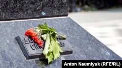 До і після анексії. Як День Незалежності України відзначали в Криму (фотогалерея)