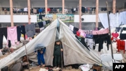 گوشه یی از یک کمپ آواره گان فلسطینی