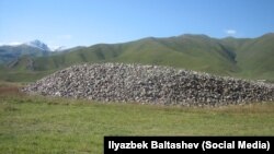 Сан-Таш - Ысык-Көл облусундагы байыркы археологиялык эстелик.