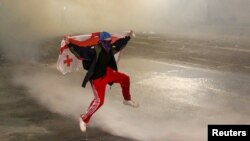 პროსტესი „უცხოეთის აგენტების“ კანონის წინააღმდეგ.