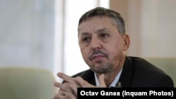 Ministrul Educației, Daniel David.