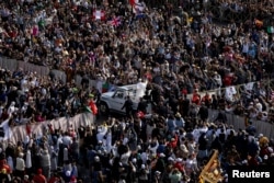 На плошчы Сьвятога Пятра падчас інтранізацыі папы Рымскага