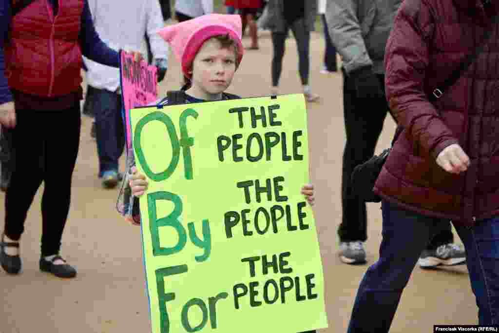 "[улада] народа, народам і дзеля народу"