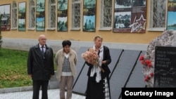 Открытие выставки о Большом терроре на Урале. Татьяна Знак- справа