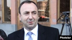 Министр юстиции Армении Грайр Товмасян 