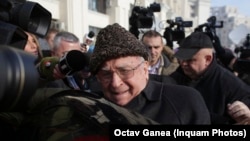 Fostul președinte Ion Iliescu la sediul Parchetului General. 16 ianuarie 2017