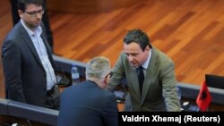 Kryeministri në detyrë i Kosovës, Albin Kurti, gjatë një seance konstituive në Kuvendin e Kosovës, korrik 2025.