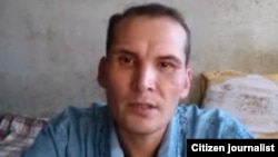 Azatlyk Radiosynyň habarçysy Saparmämad Nepesgulyýew.