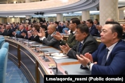 Казак парламентинин депутаттары