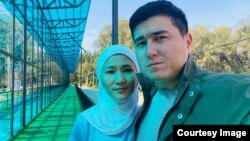 Азамат Нурмат уулу жубайы Ирзван менен.